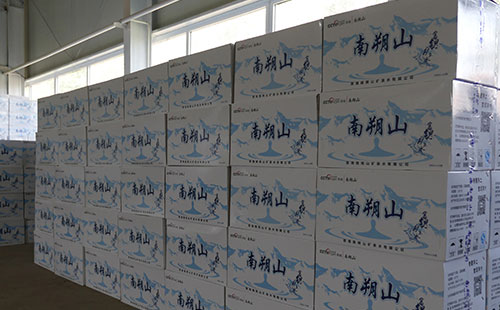 纯净水与矿泉水各有什么特点